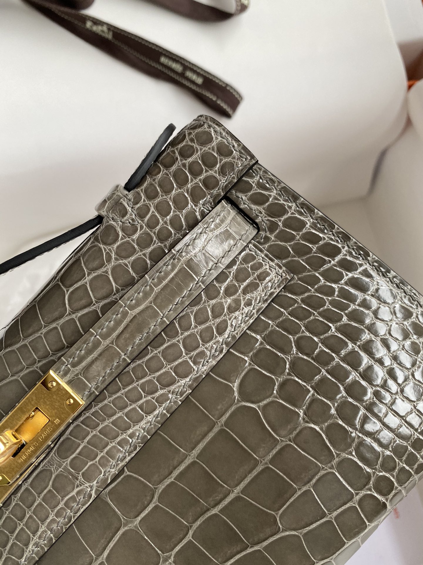 Hermes Mini Kelly Pochette 22cm Bag In Grey Shiny Alligator Leather